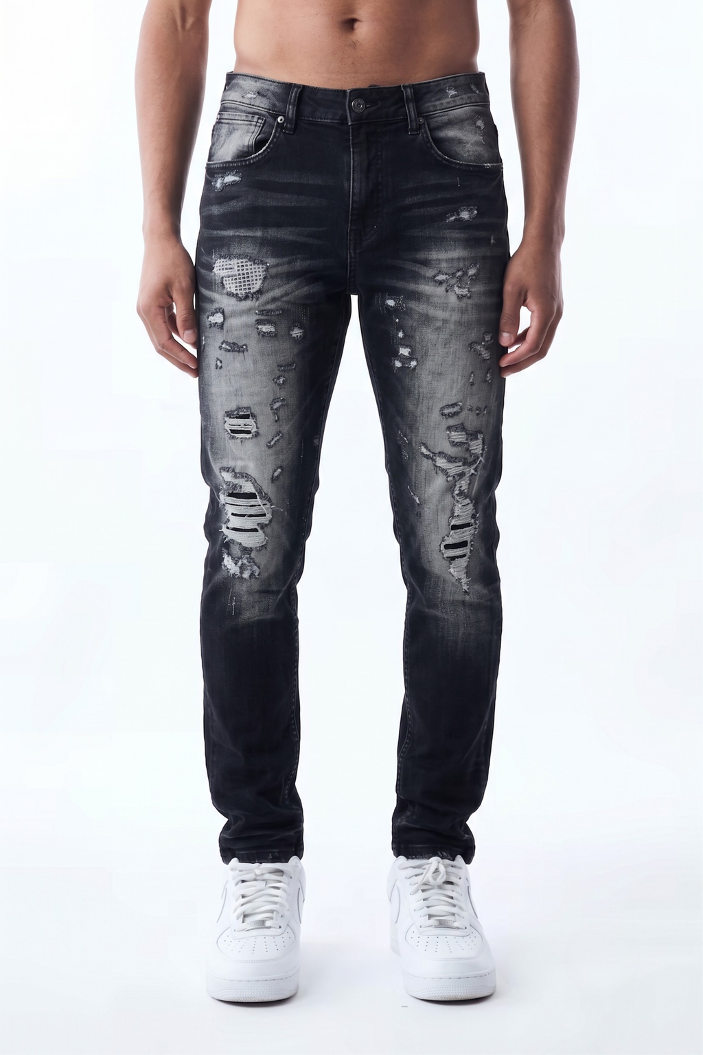 SLIM STRAIGHT JEAN - BLACK