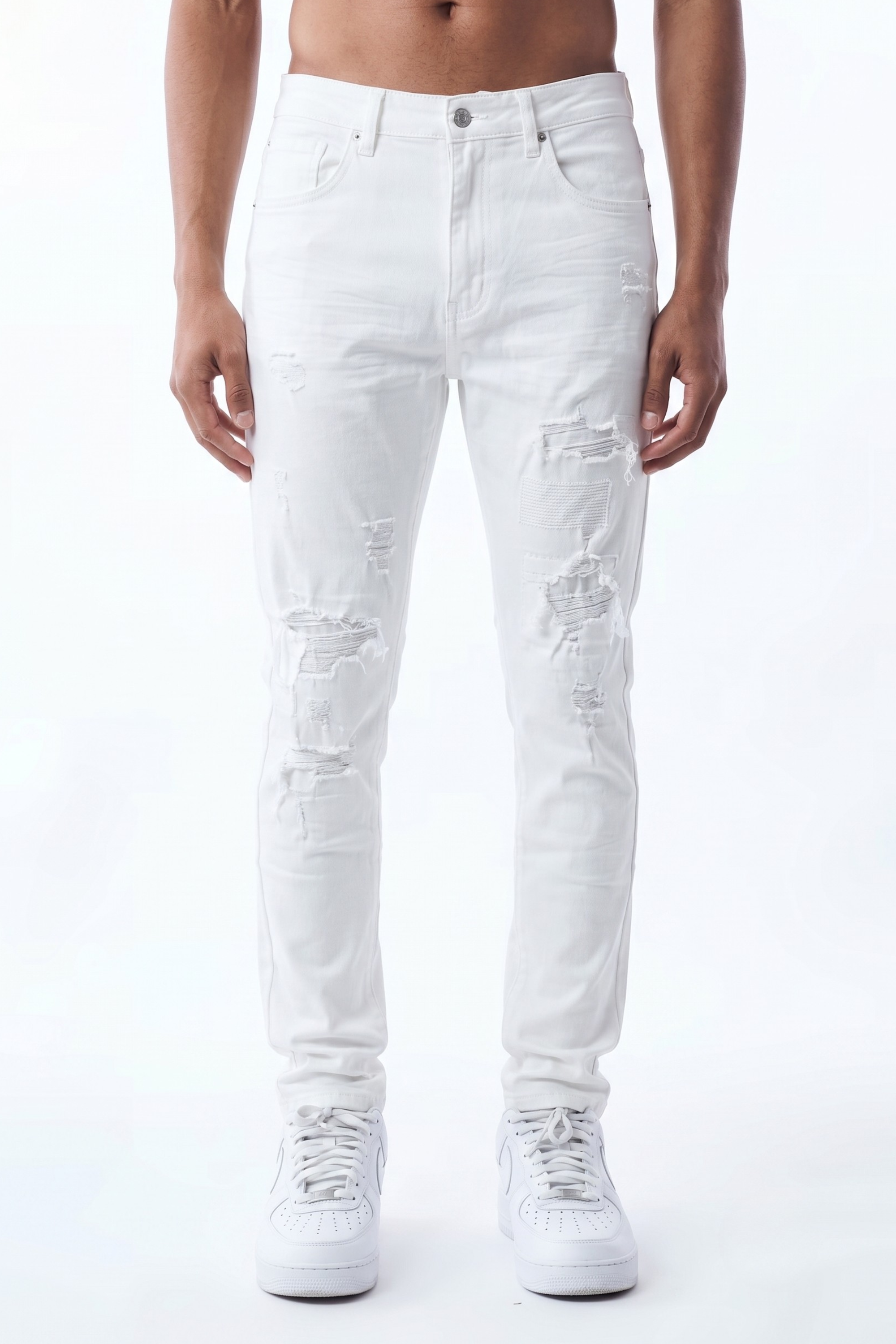 SLIM STRAIGHT JEAN - WHITE
