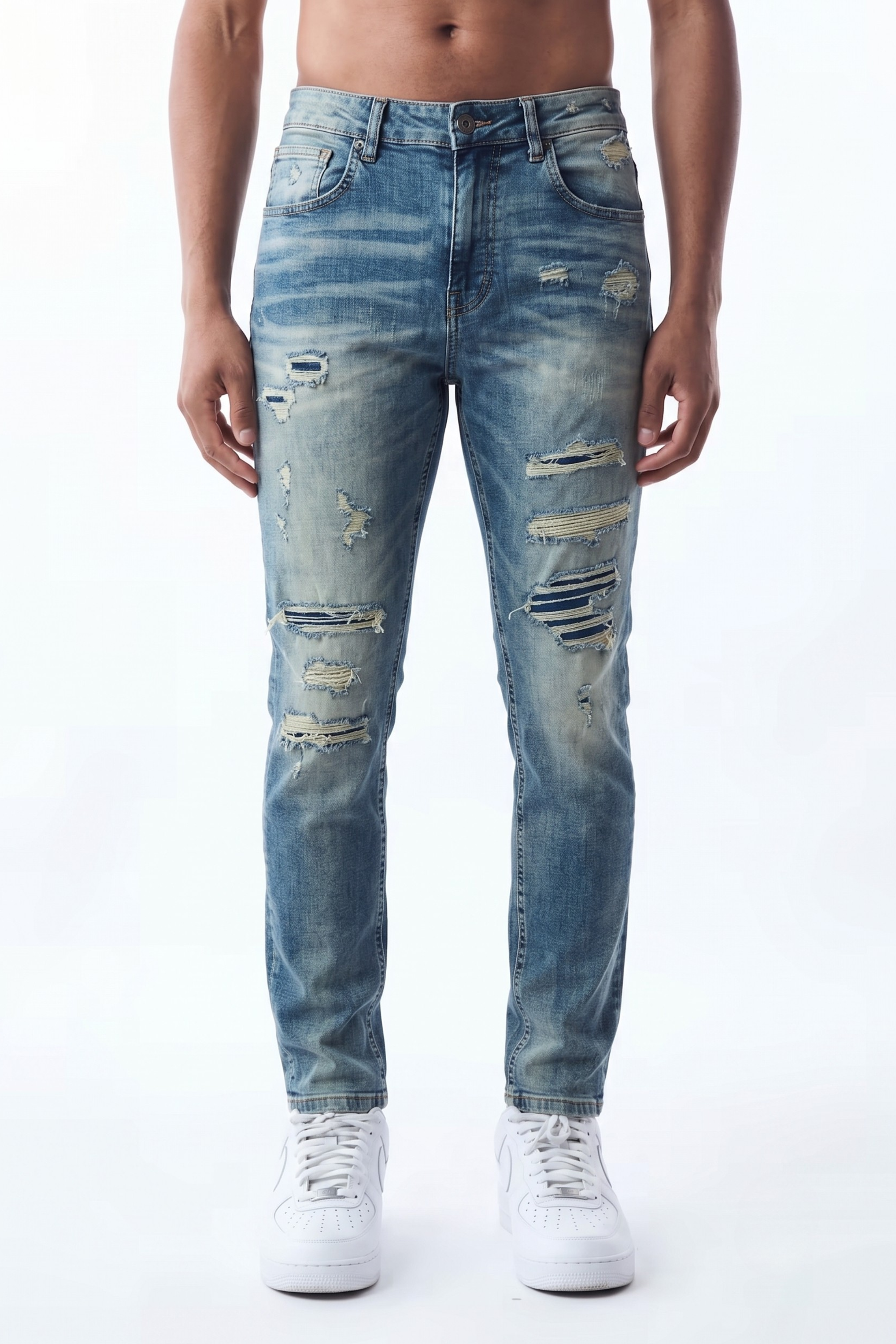 SLIM STRAIGHT JEAN - TINT