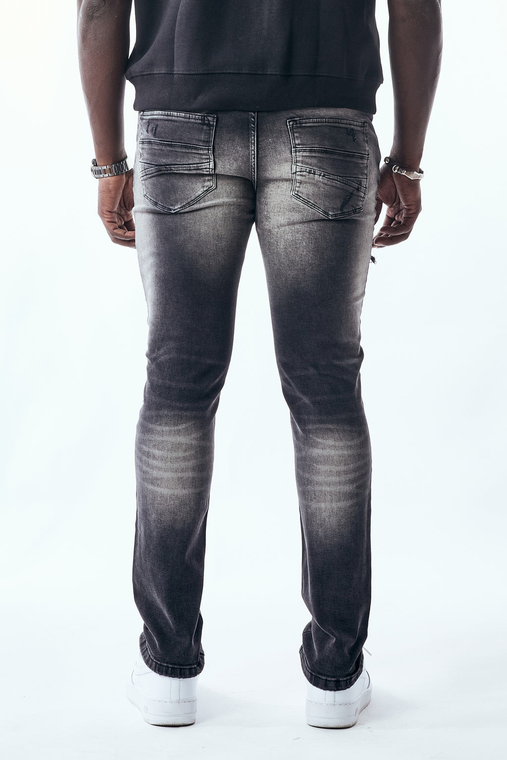 STACKED FIT - BLACK SAND