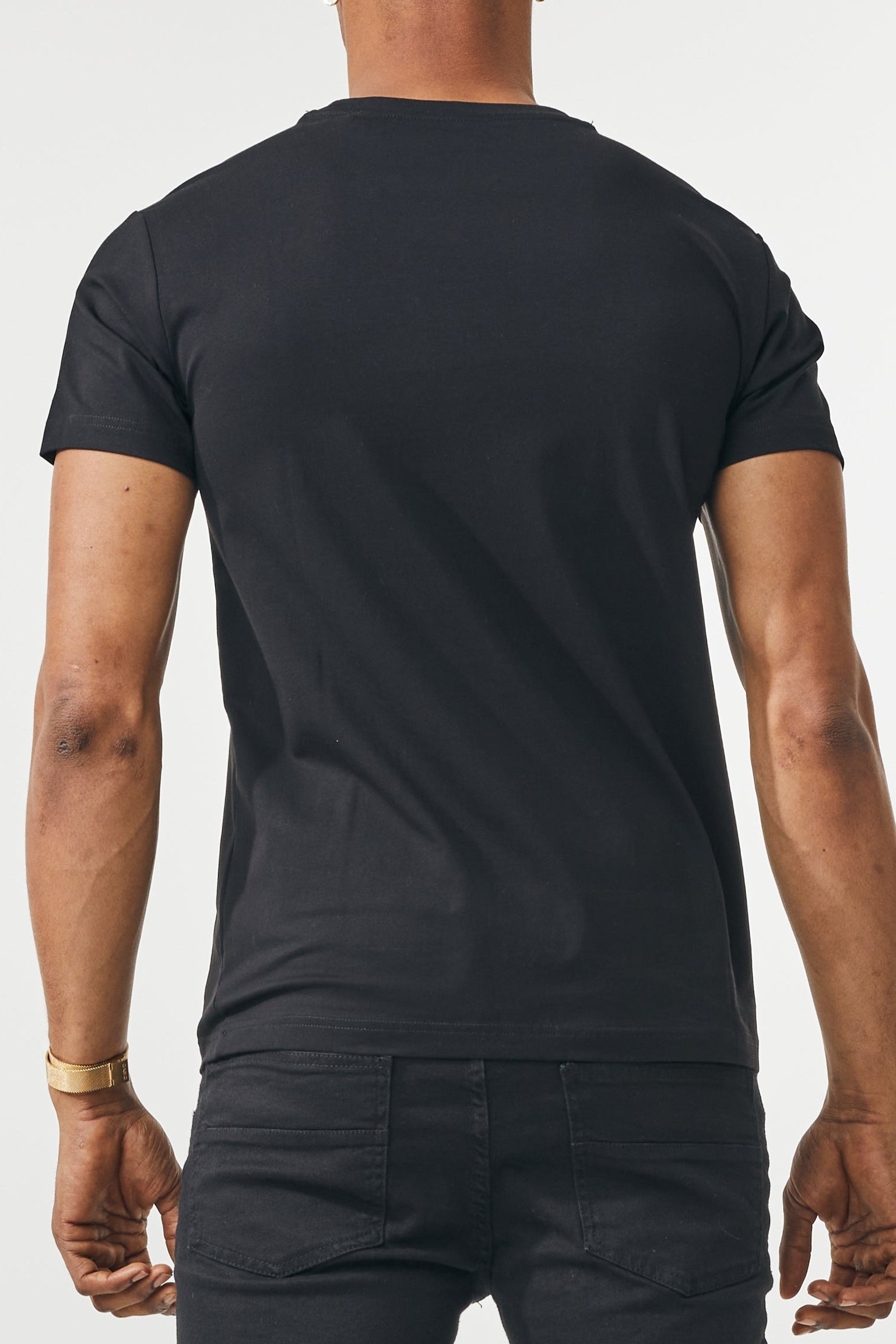 REVOLUTION - BLACK