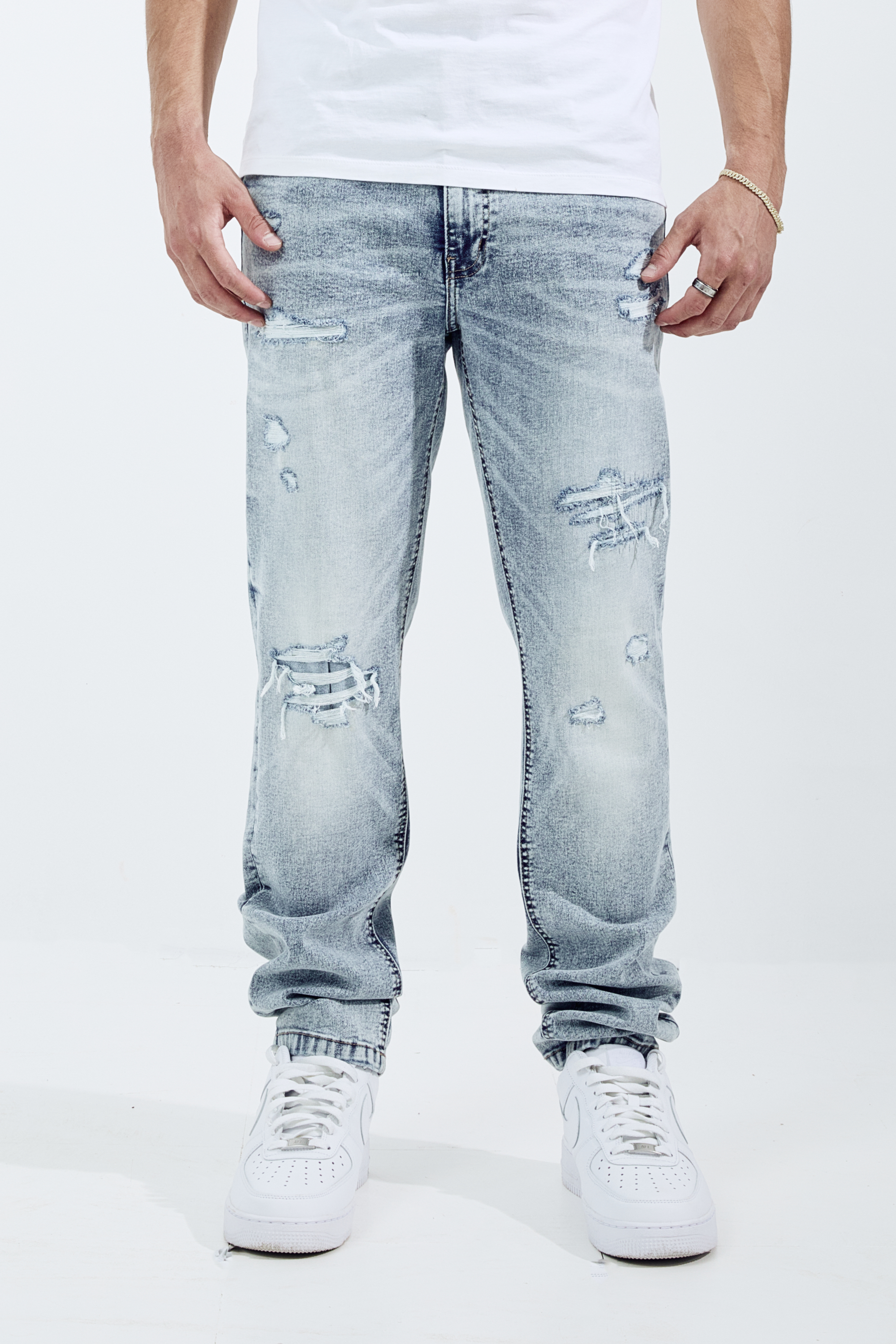 ATHLETIC FIT - ICE BLUE
