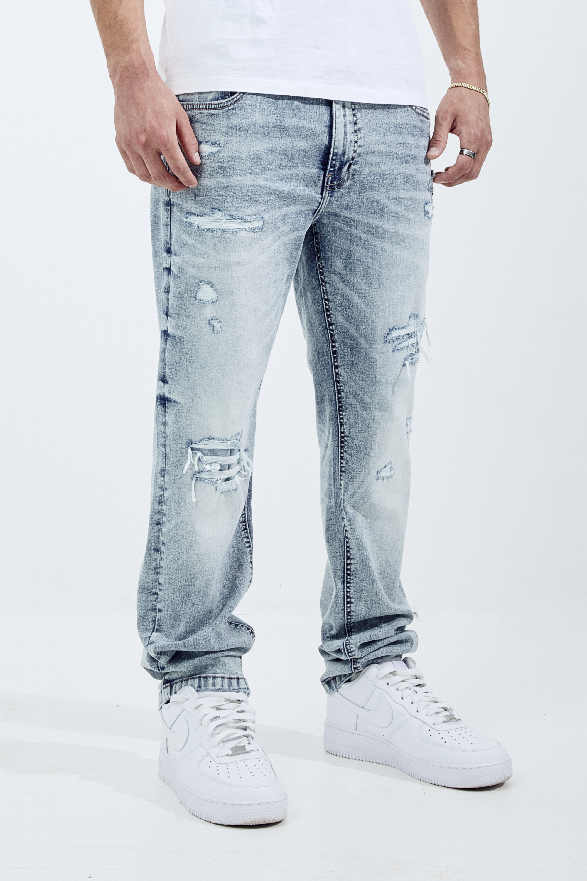 ATHLETIC FIT - ICE BLUE