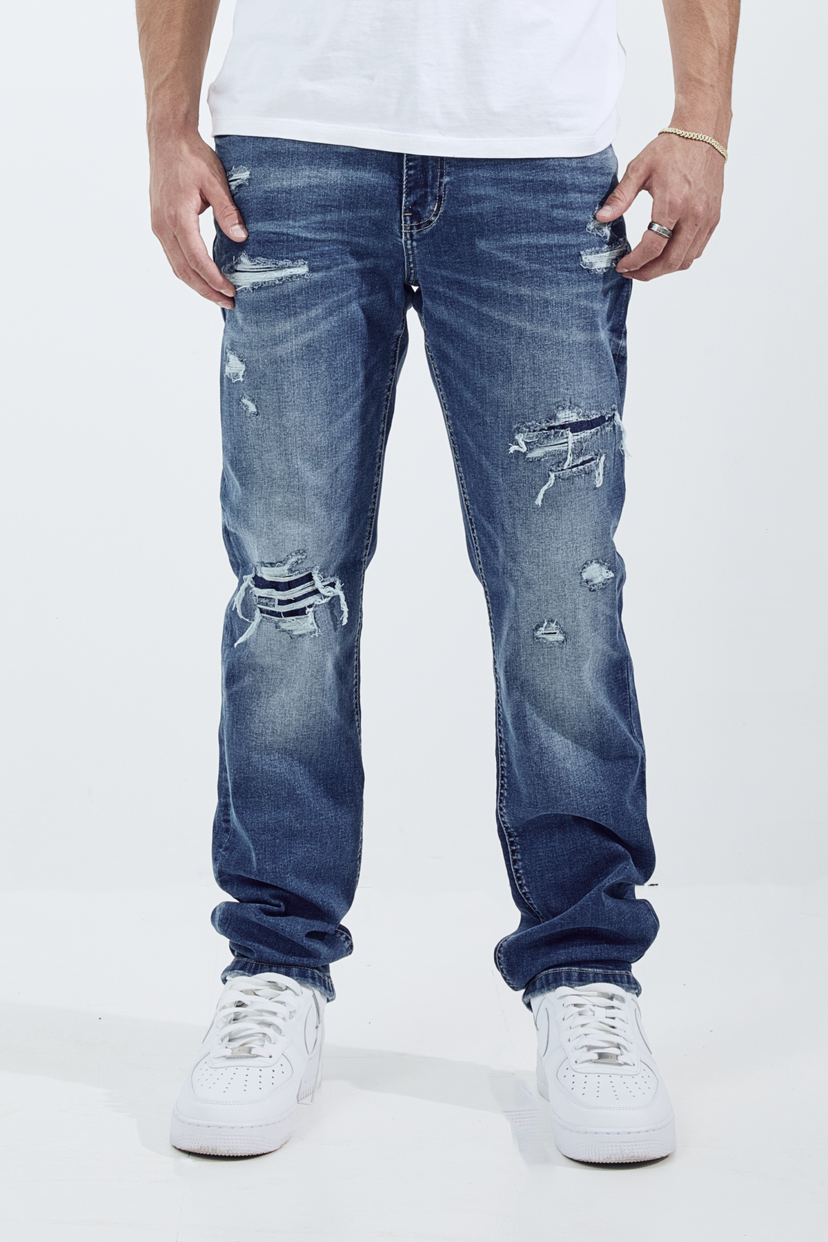 ATHLETIC FIT - MEDIUM BLUE
