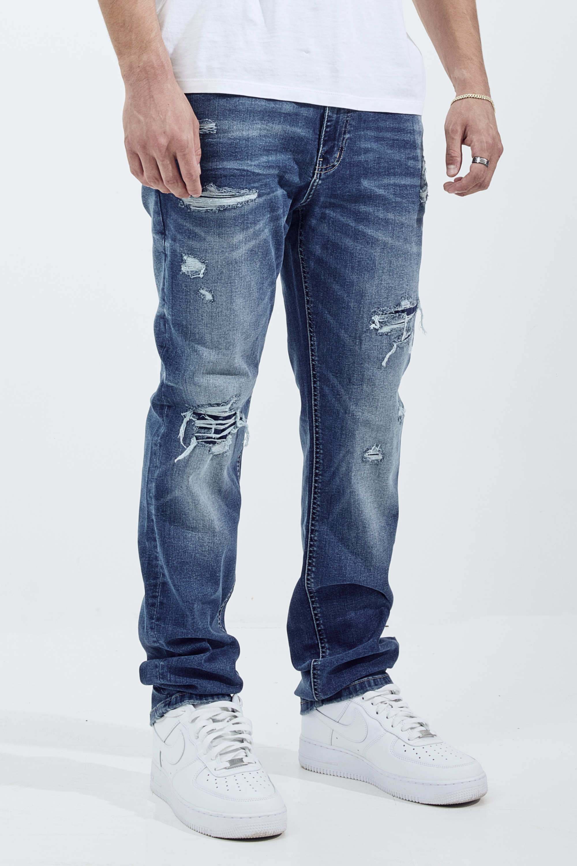 ATHLETIC FIT - MEDIUM BLUE