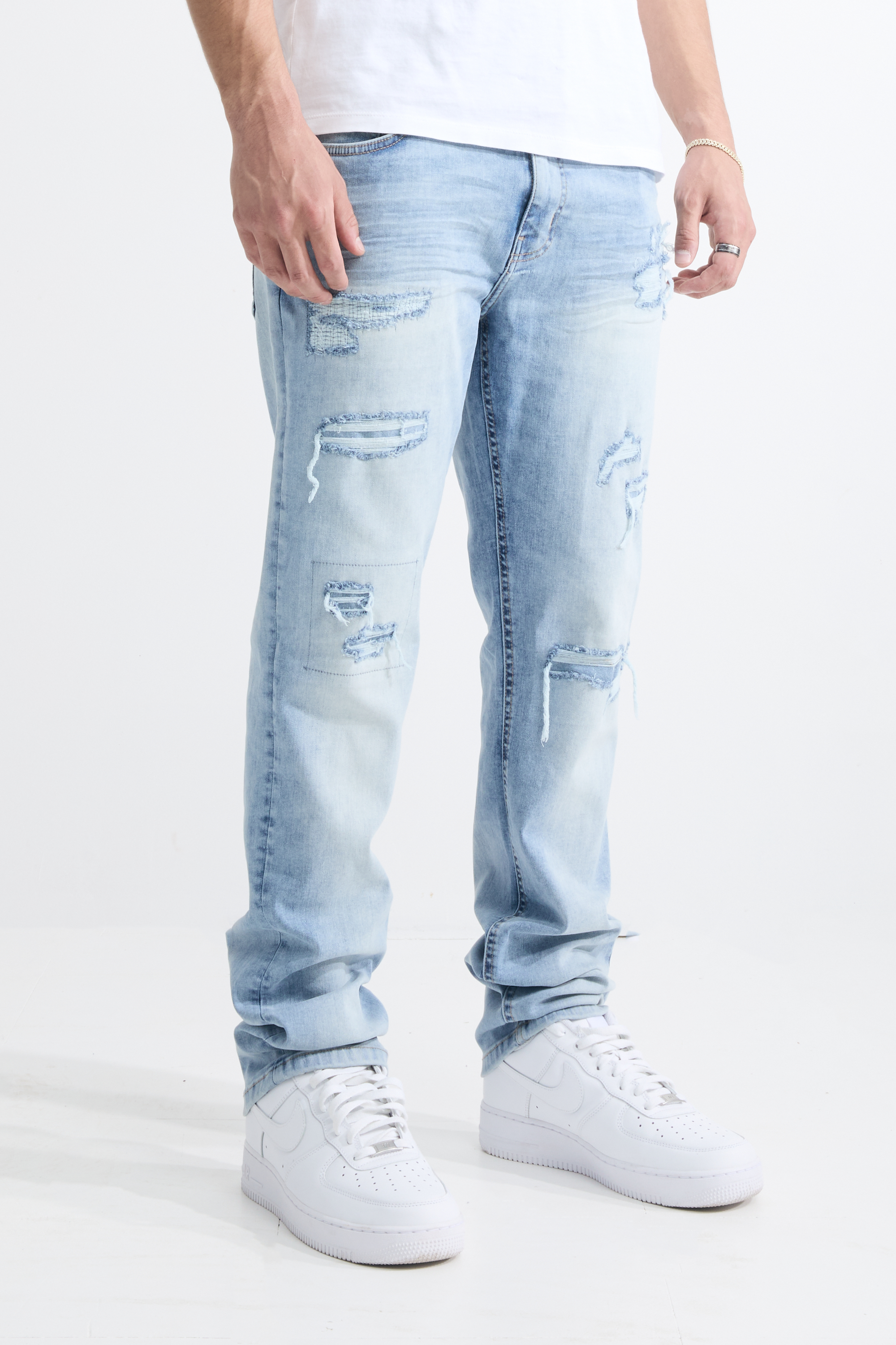 ATHLETIC FIT - LIGHT BLUE