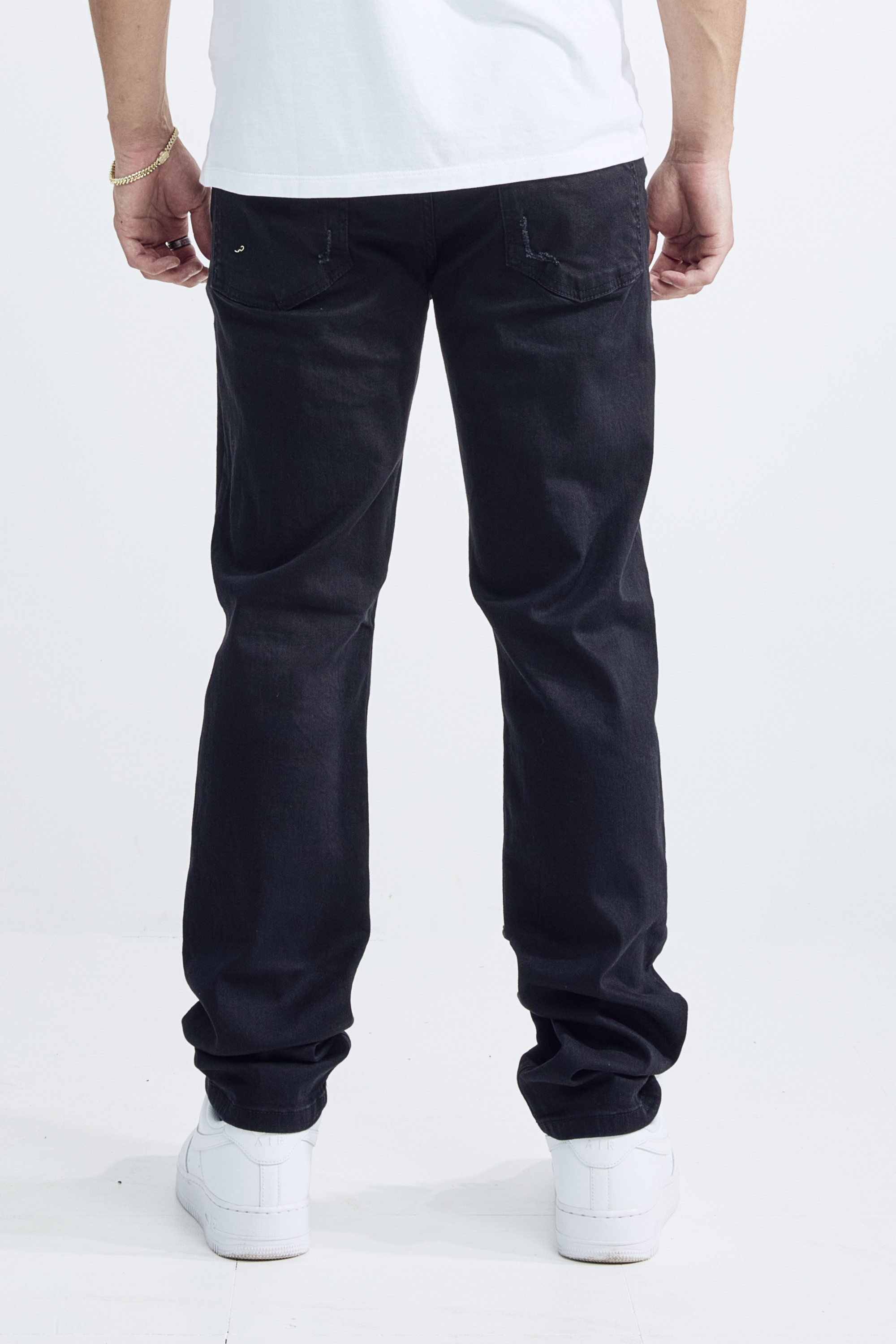 ATHLETIC FIT - JET BLACK