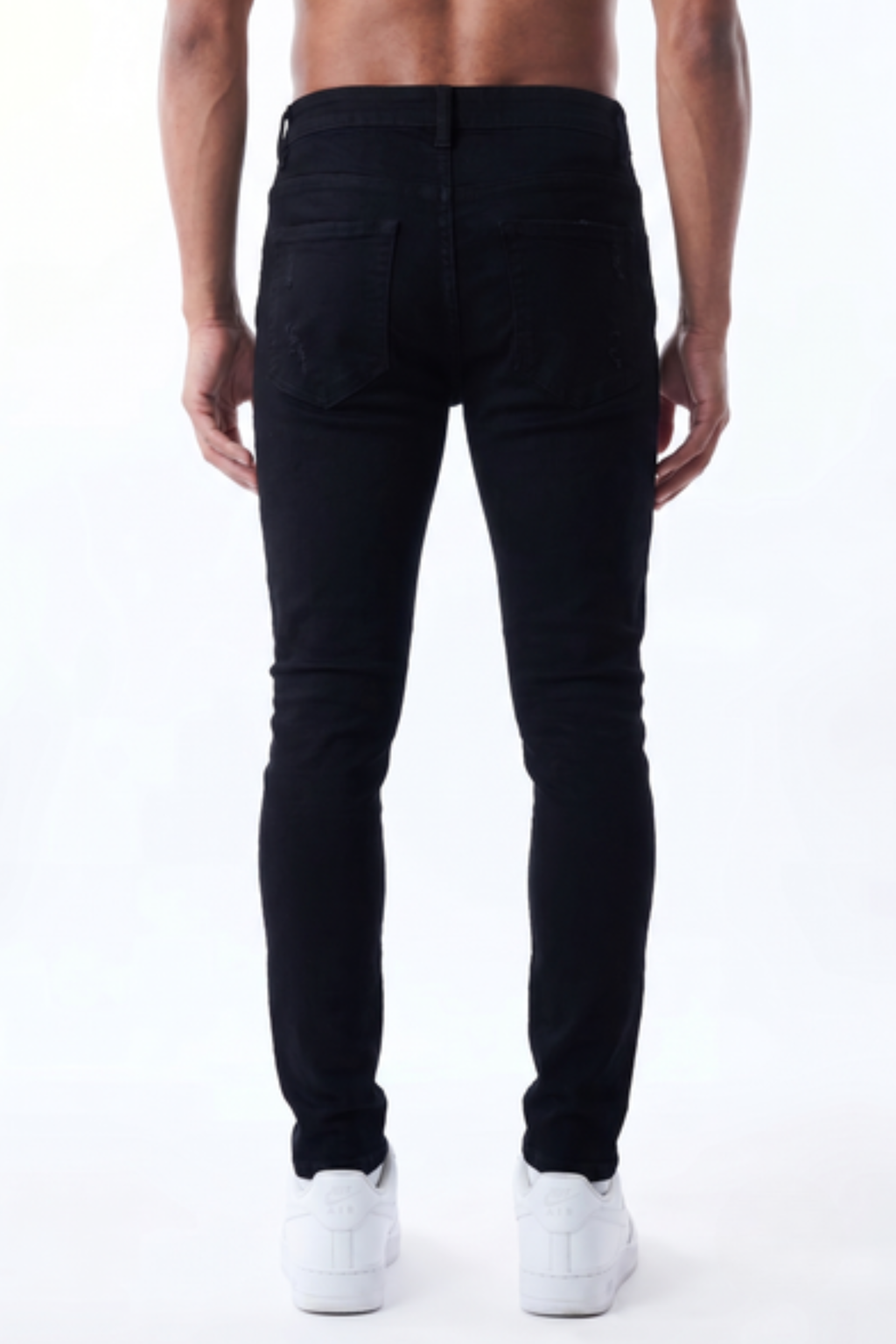 SLIM STRAIGHT JEAN - JET BLACK