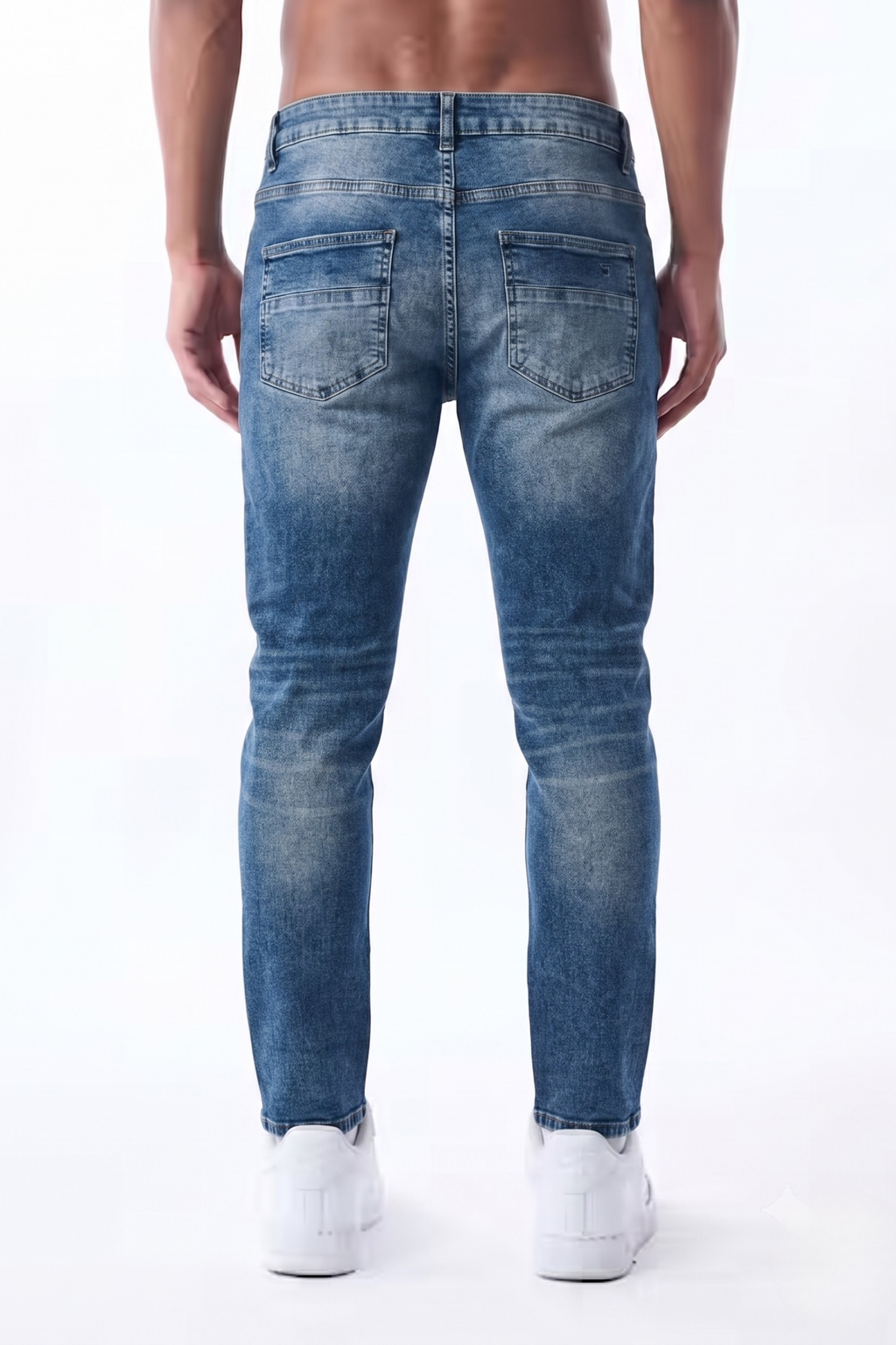 SLIM STRAIGHT JEAN - MEDIUM BLUE