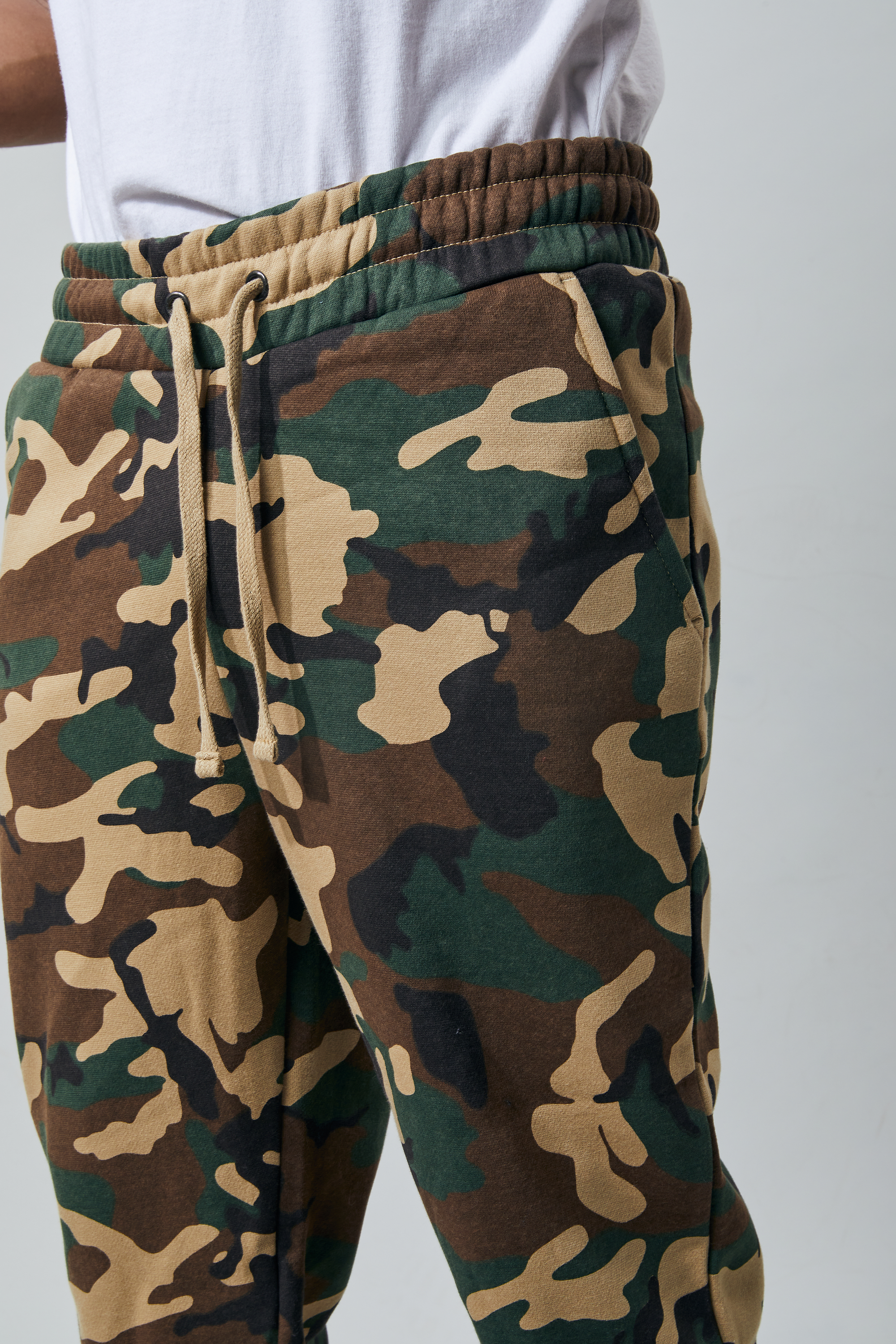 FLEECE - WOODLAND CAMO