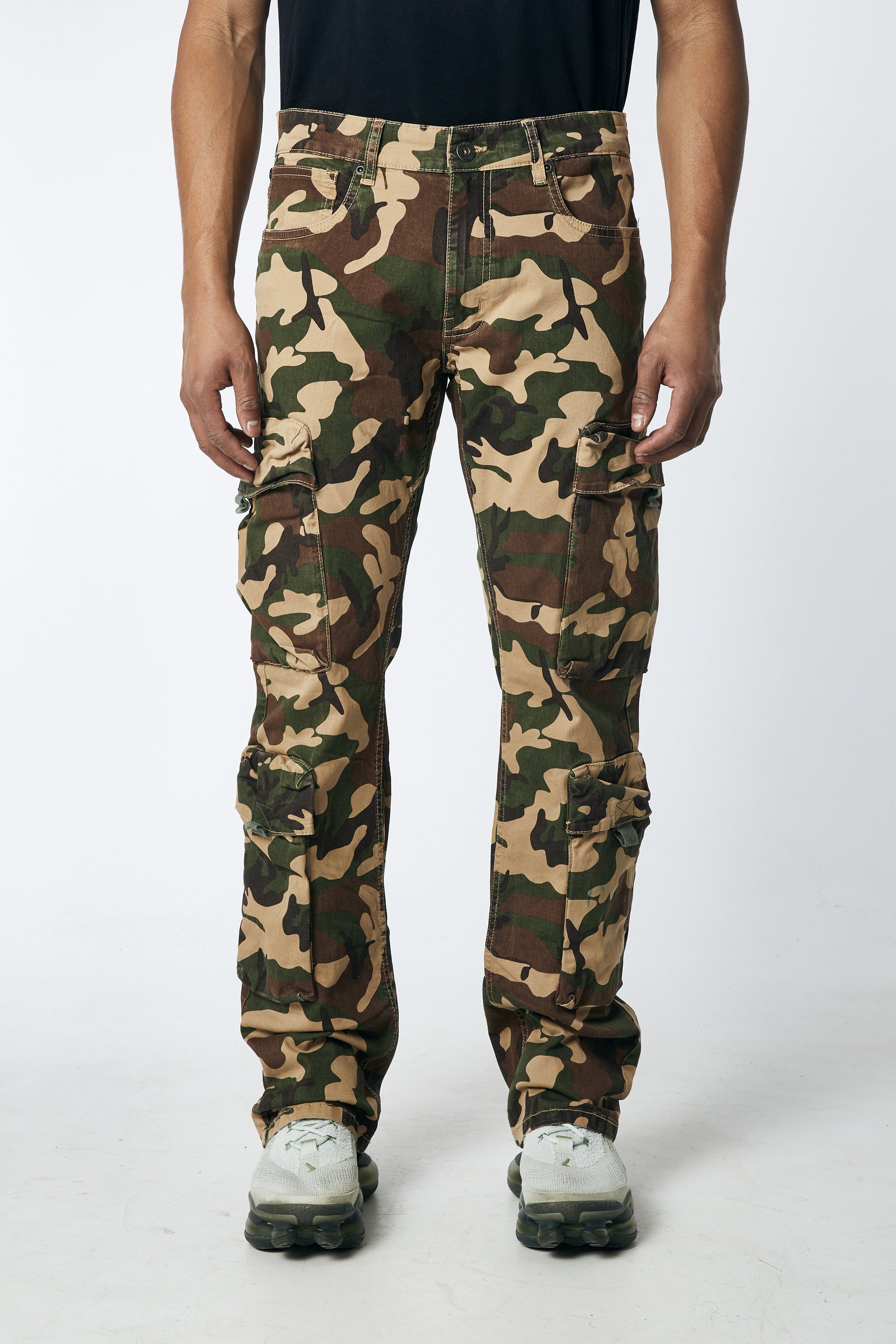 FLARE - WOODLAND CARGO
