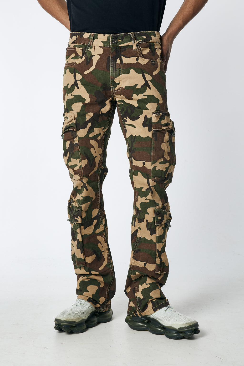 FLARE - WOODLAND CARGO