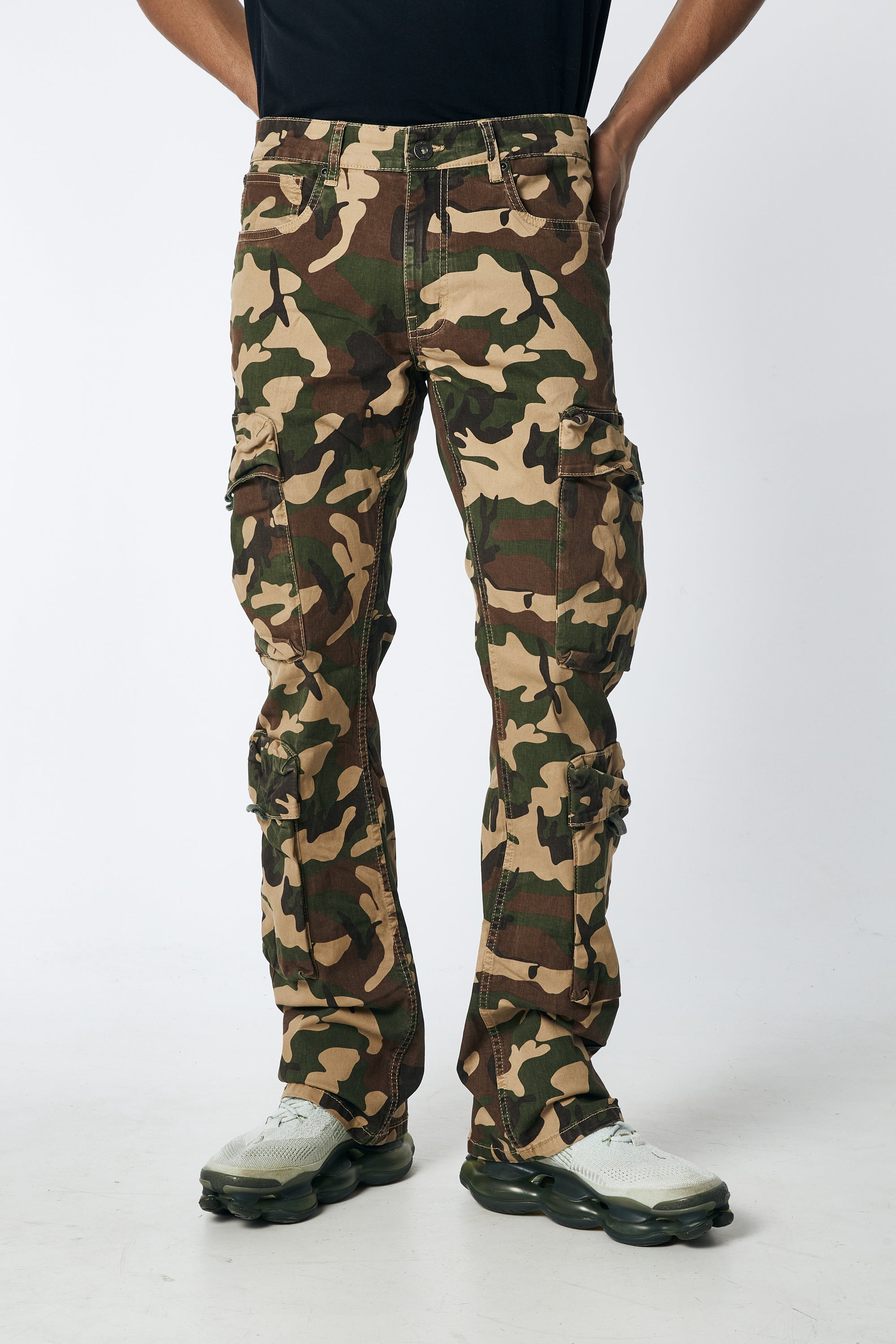 FLARE - WOODLAND CARGO