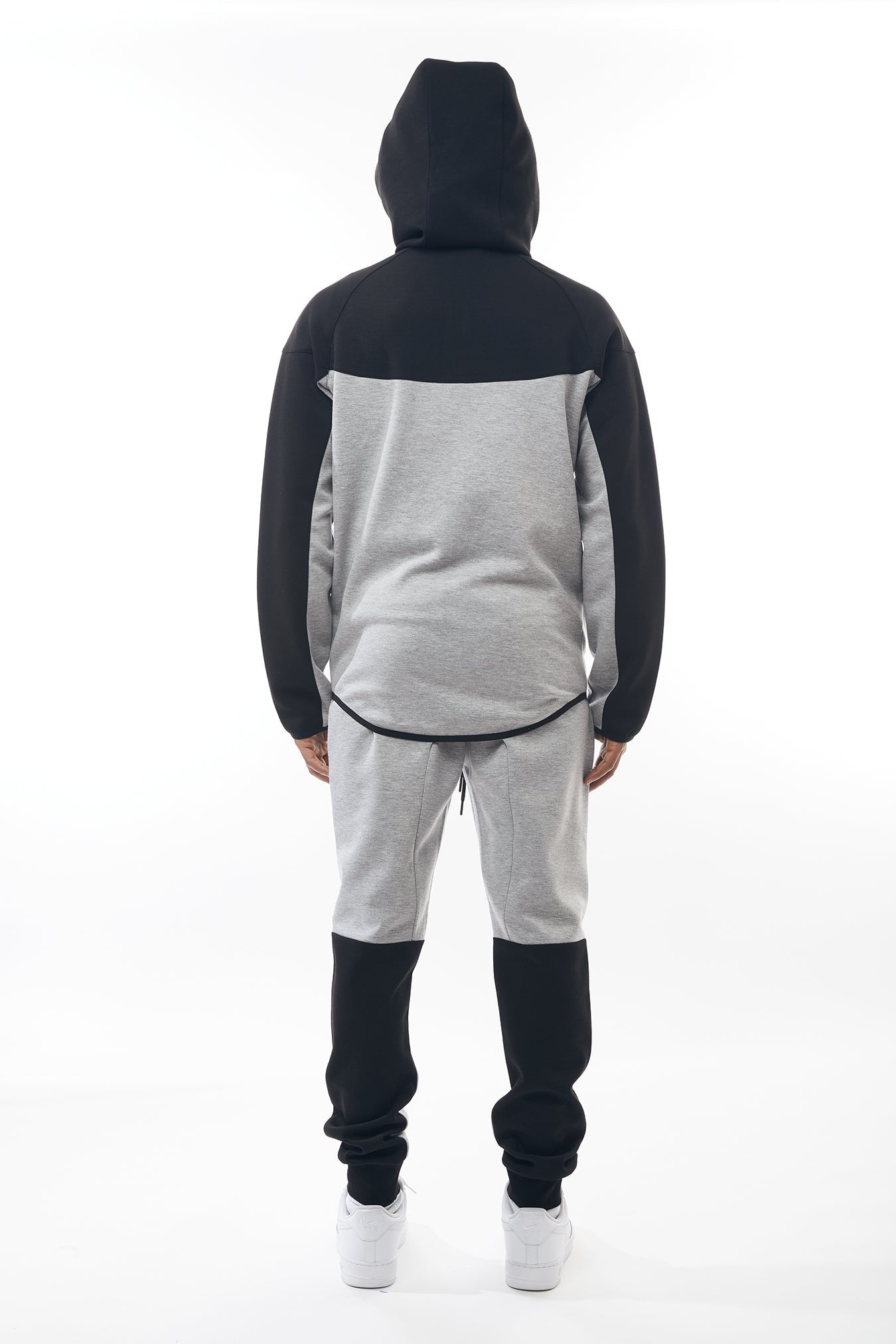 Tech Fleece Set in Black/H.Gray - M.SOCIETY